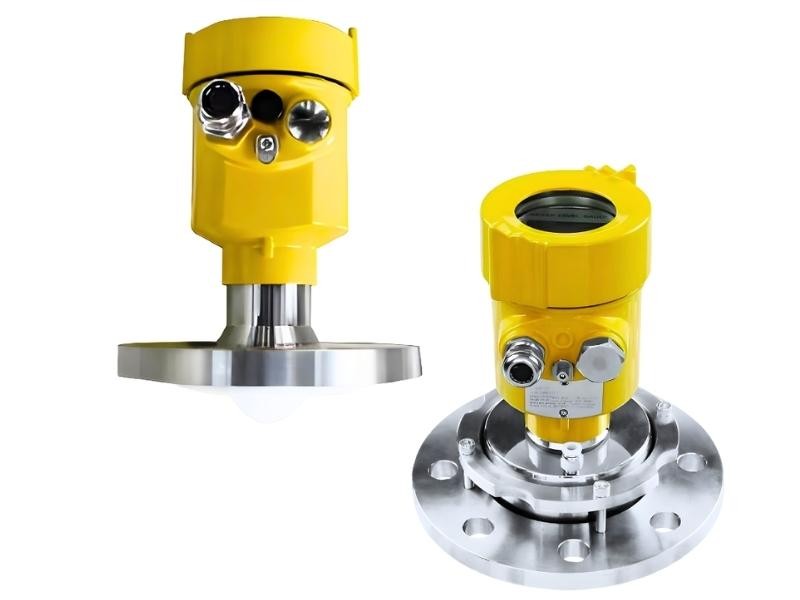 Sensor de nível por radar